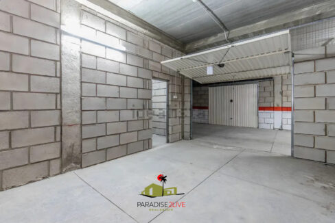 AV37-FOTO NUOEVA LOGO AMARILLA GOLF18