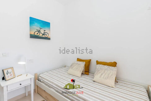 AV37-FOTO NUOEVA LOGO AMARILLA GOLF5